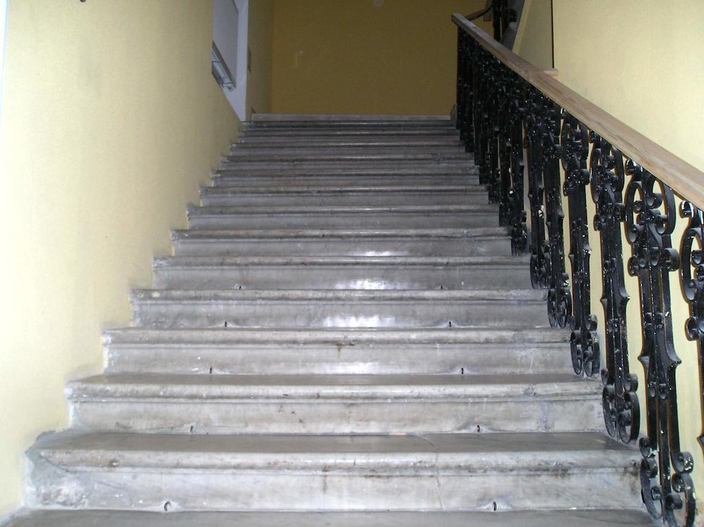 Уют Хостел Одесса Экстерьер фото